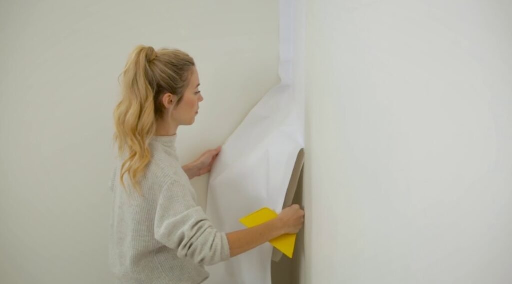 How to Find an Experienced Wallpaper Installer in Brisbane for Flawless Results